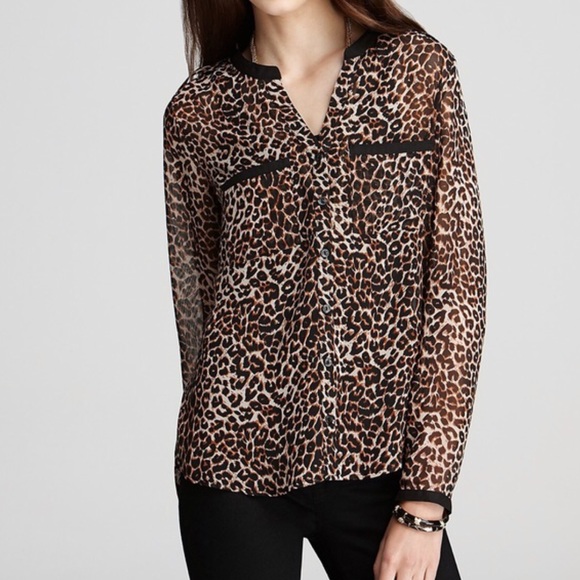 Olive & Oak Tops - 🔴SALE🔴 Olive and Oak Cheetah Print Blouse